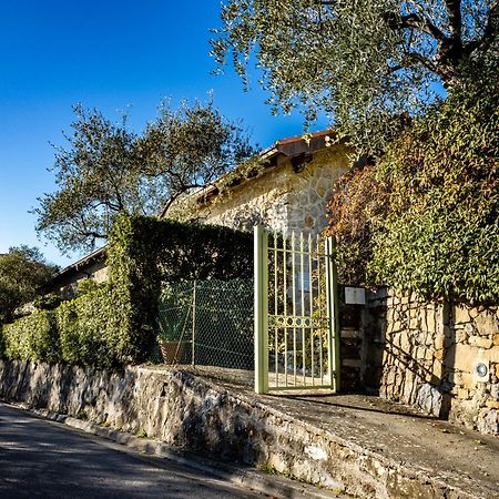 Terre Bianche Appartamenti Dolceacqua Exterior photo