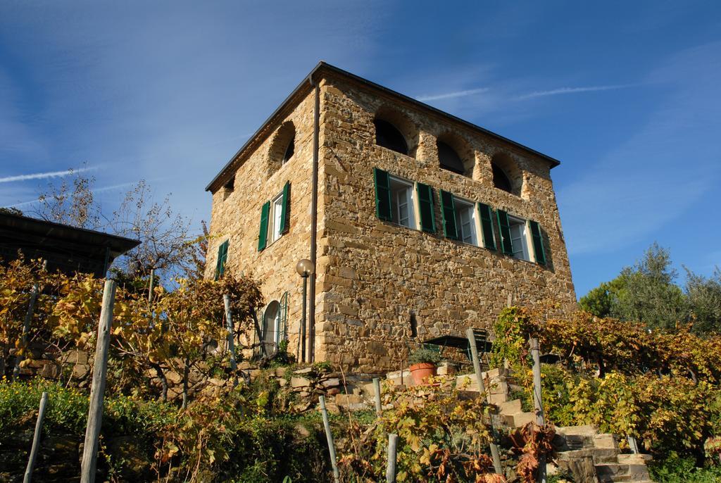 Terre Bianche Appartamenti Dolceacqua Exterior photo