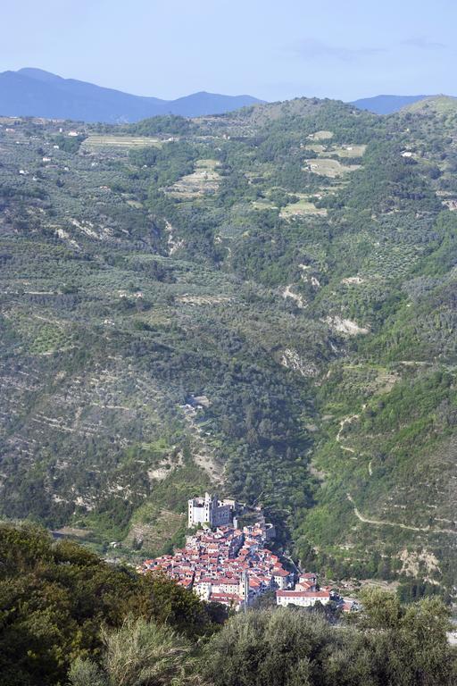 Terre Bianche Appartamenti Dolceacqua Exterior photo